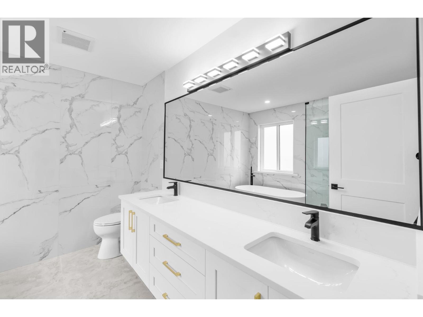 Photo 19 of 1 3 6765 Kitchener Street, Burnaby BC