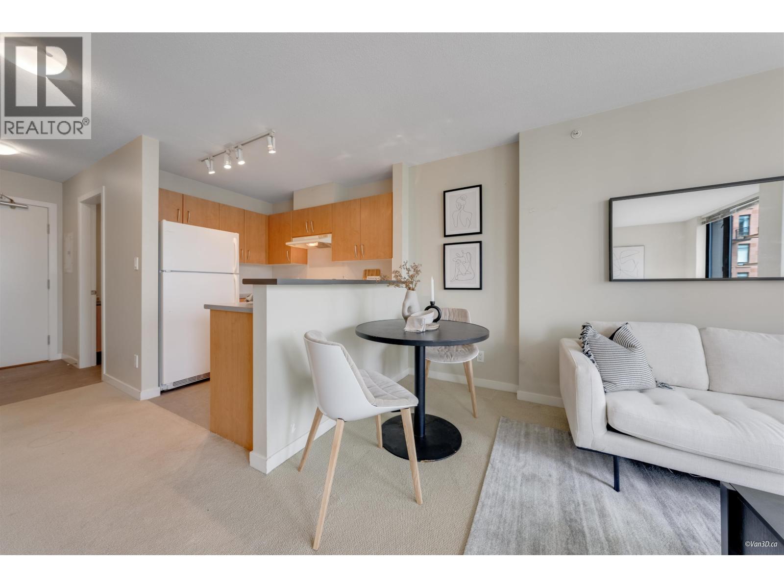 Photo 10 of 1503 1295 Richards Street, Vancouver BC