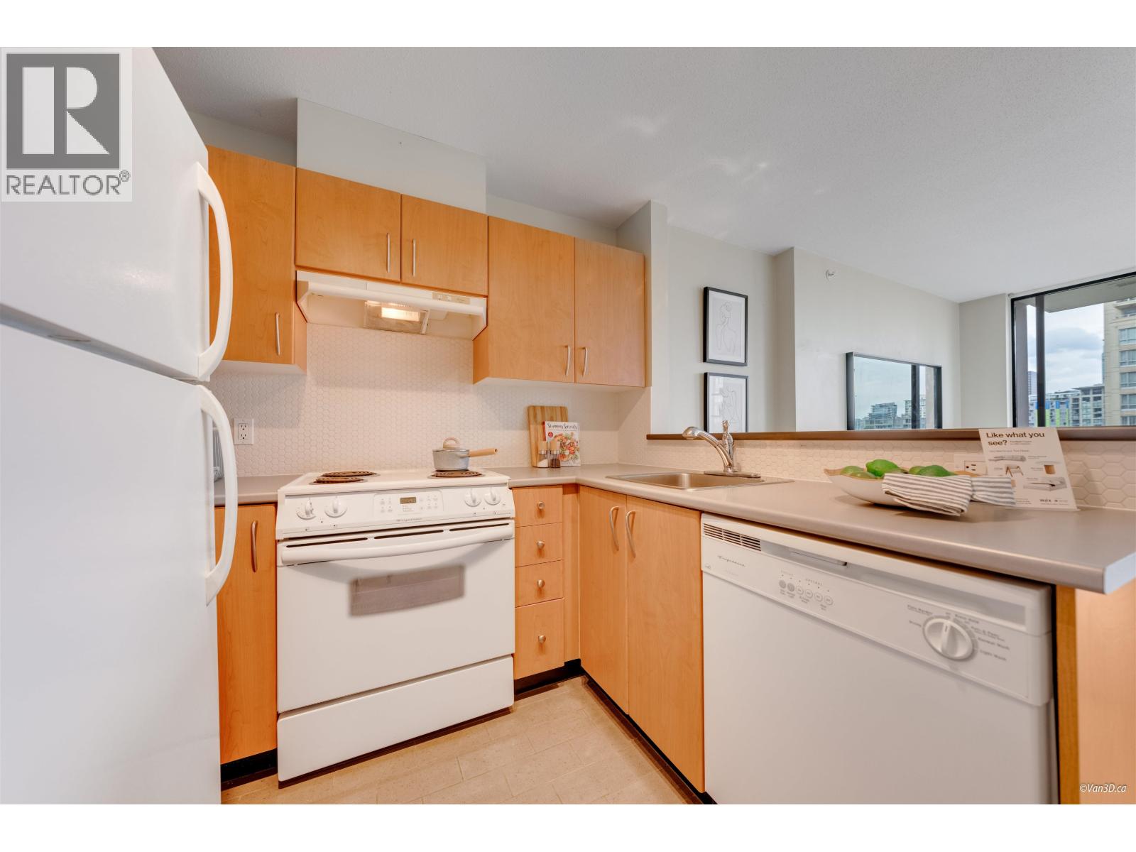 Photo 13 of 1503 1295 Richards Street, Vancouver BC