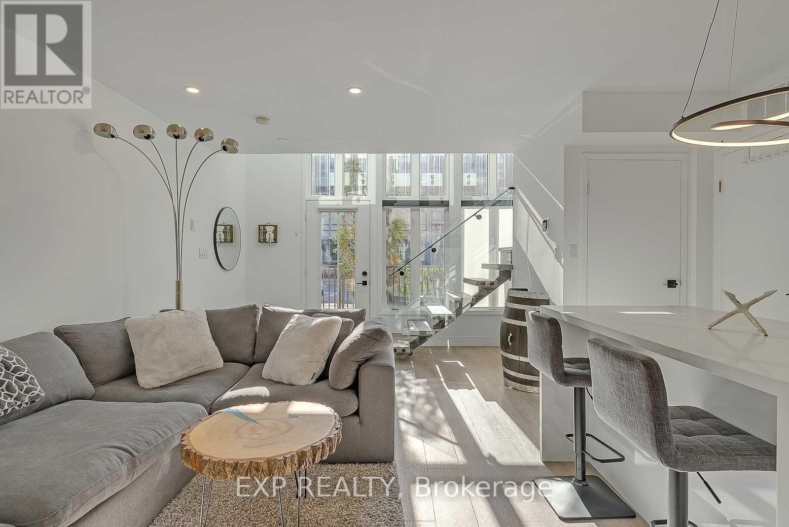 Photo 22 of 1111 50 East Liberty Street, Toronto ON