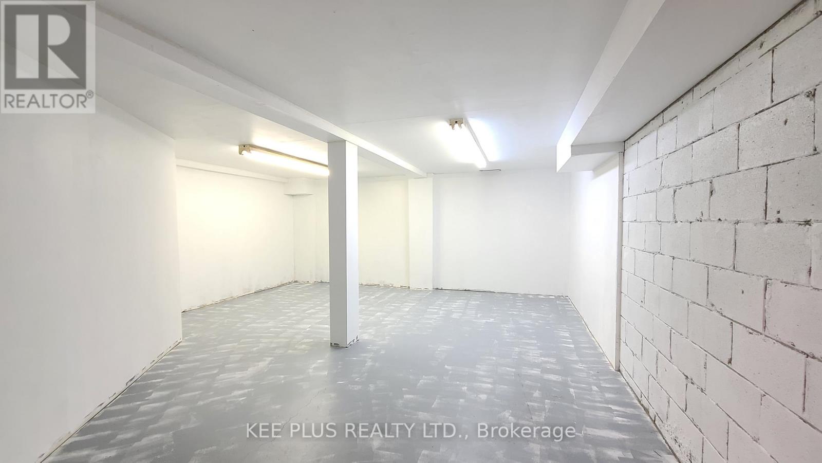 Photo 1 of B 5 743 Birchmount Road, Toronto ON
