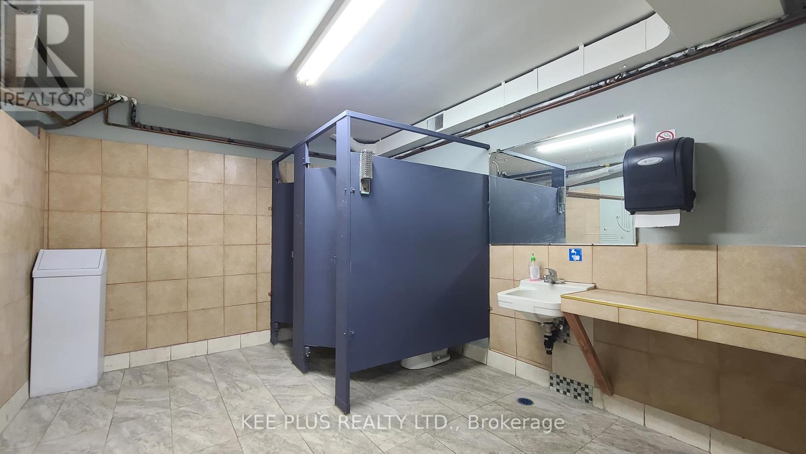 Photo 2 of B 5 743 Birchmount Road, Toronto ON