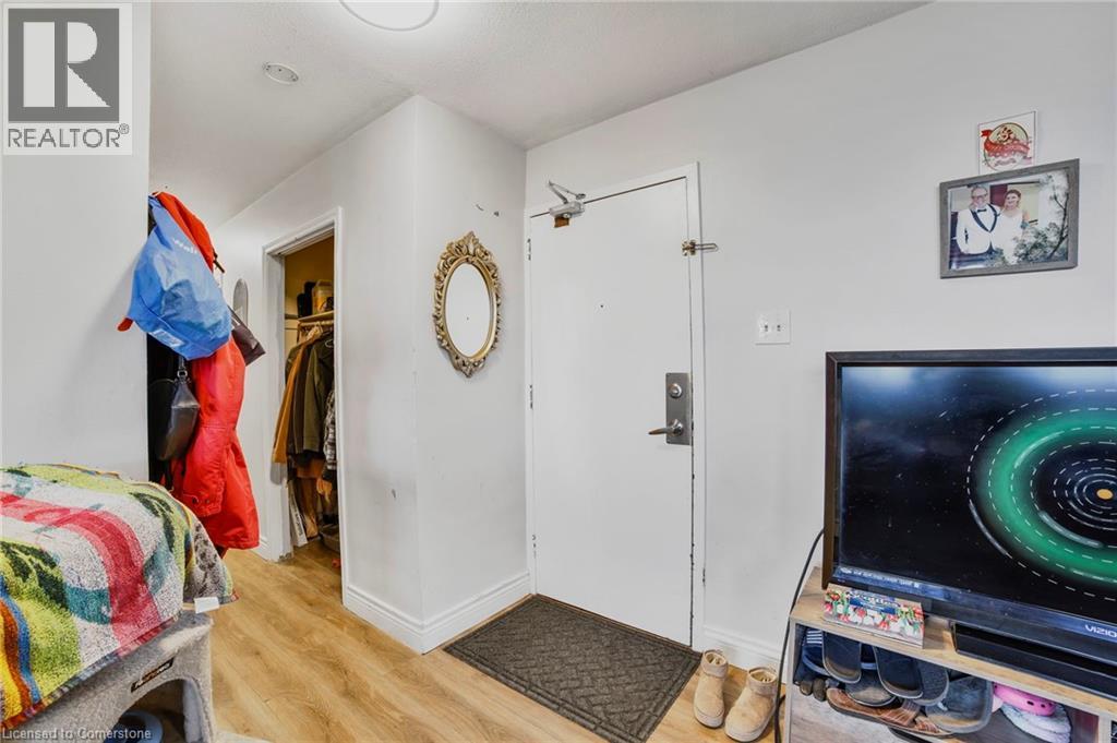 Photo 11 of 15 Albright Road Unit 602, Hamilton ON