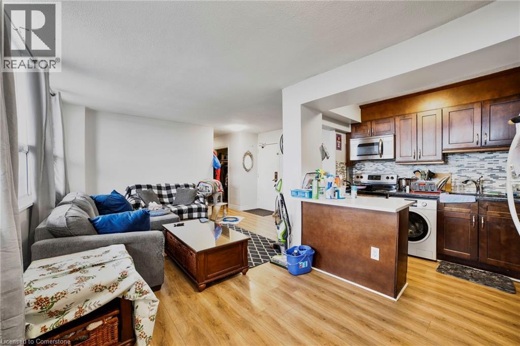 Photo 10 of 15 Albright Road Unit 602, Hamilton ON