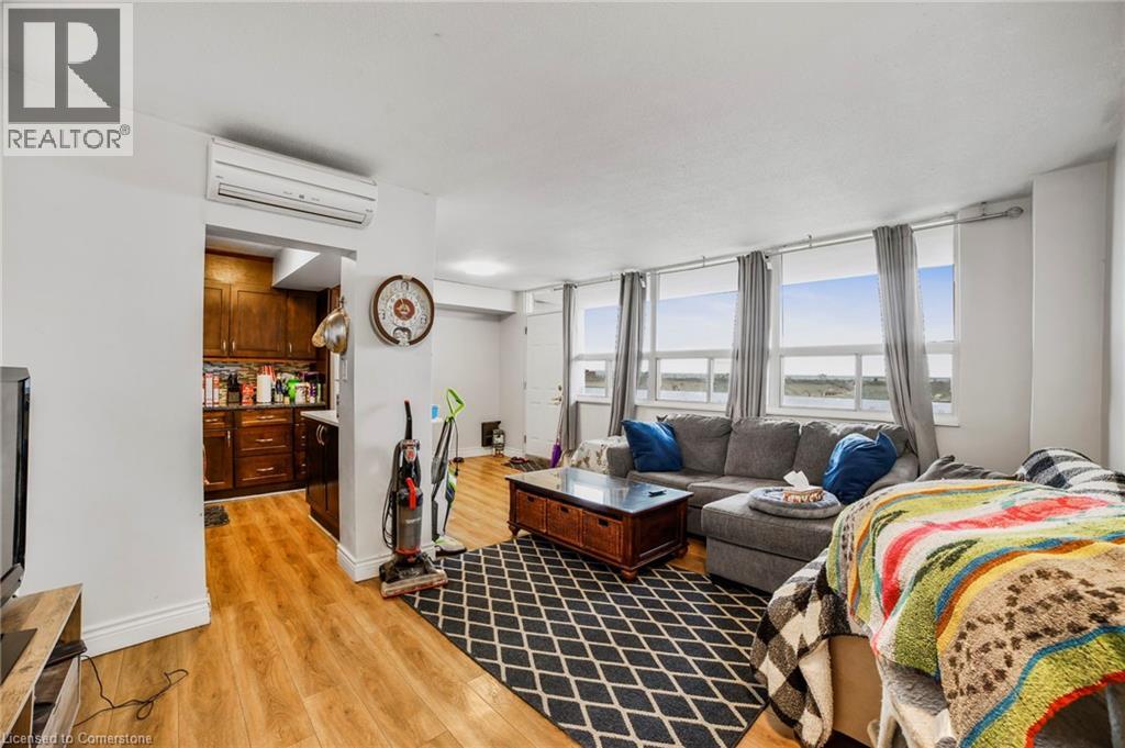 Photo 12 of 15 Albright Road Unit 602, Hamilton ON