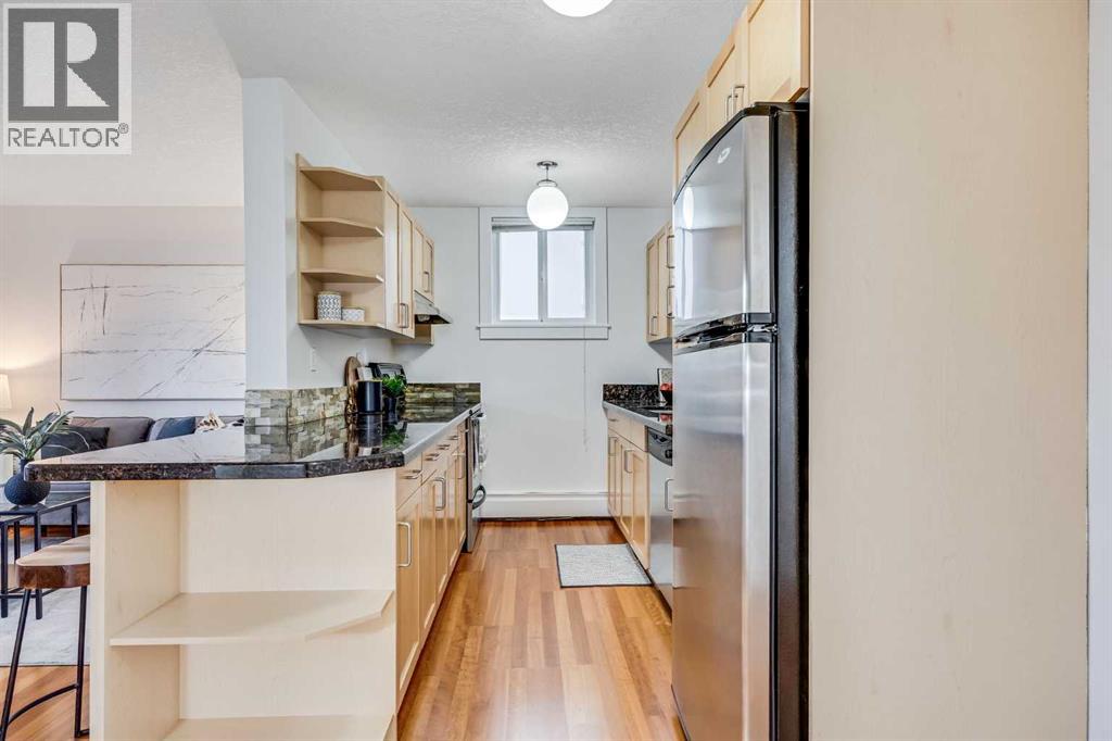 Single Family House for Sale in    Avenue NW Sunnyside Calgary 