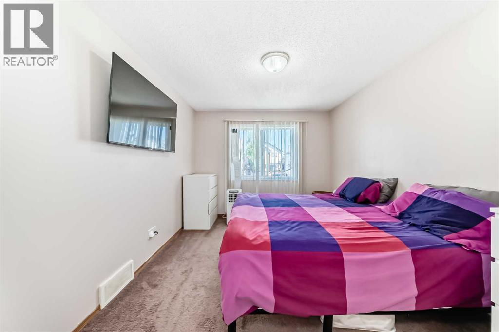 Single Family House 4 Level for Sale in  Bridlewood Avenue SW Bridlewood Calgary 