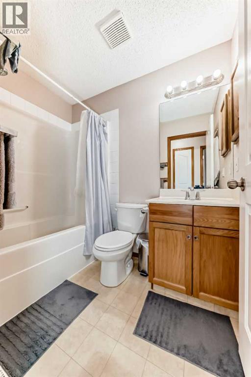 Single Family House 4 Level for Sale in  Bridlewood Avenue SW Bridlewood Calgary 