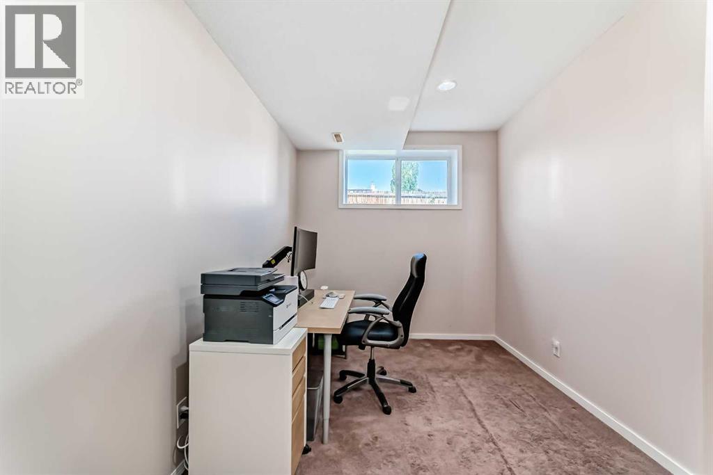 Single Family House 4 Level for Sale in  Bridlewood Avenue SW Bridlewood Calgary 