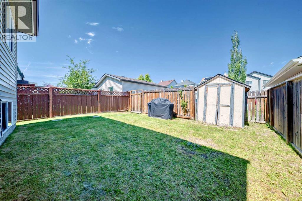 Single Family House 4 Level for Sale in  Bridlewood Avenue SW Bridlewood Calgary 