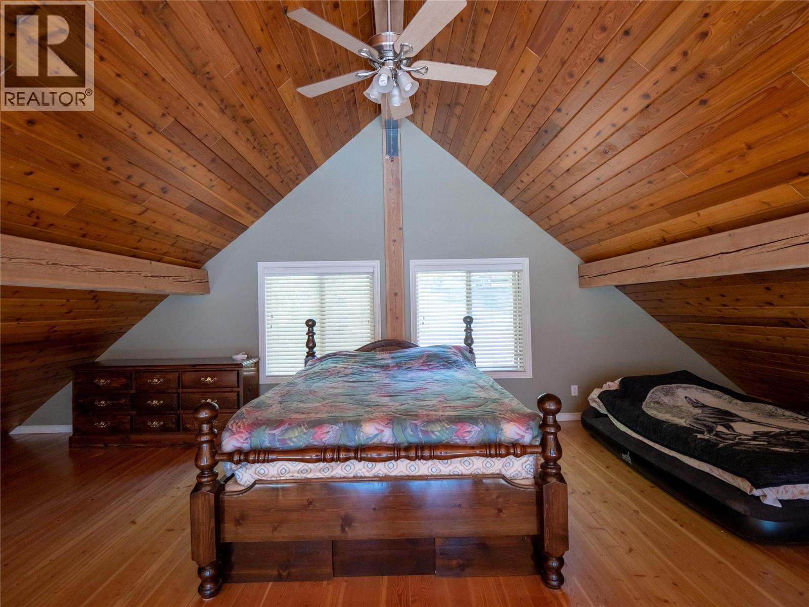 7540 RUSSEL  FSR Creek Unit# 17, Barriere
