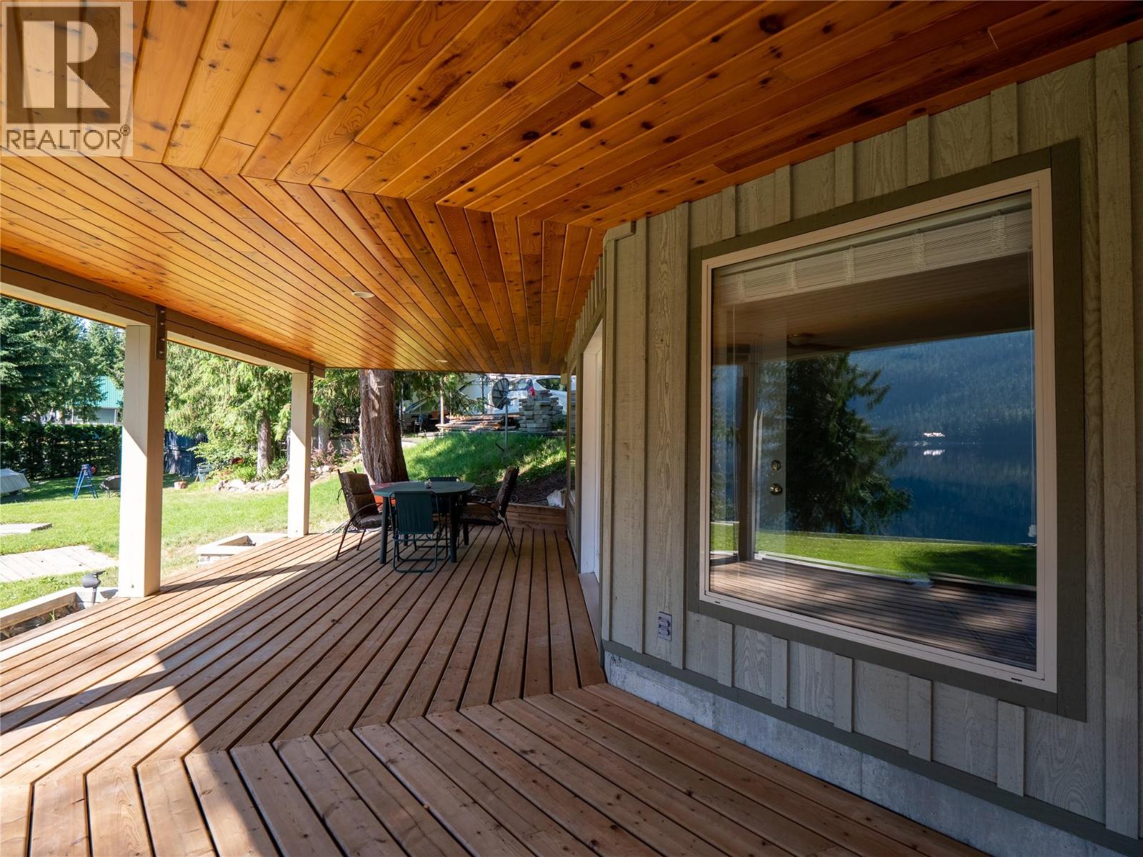 7540 RUSSEL  FSR Creek Unit# 17, Barriere