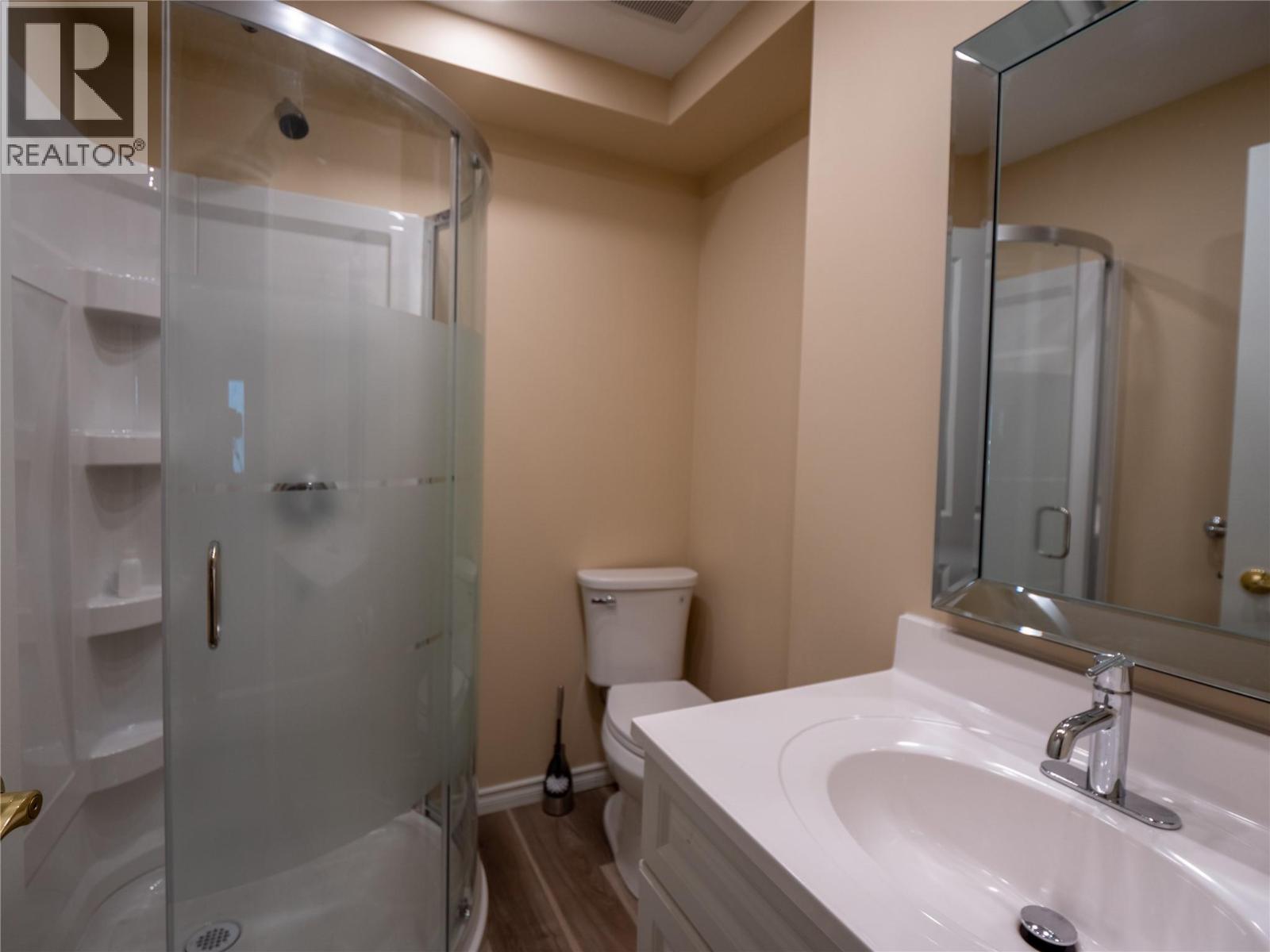 7540 RUSSEL  FSR Creek Unit# 17, Barriere