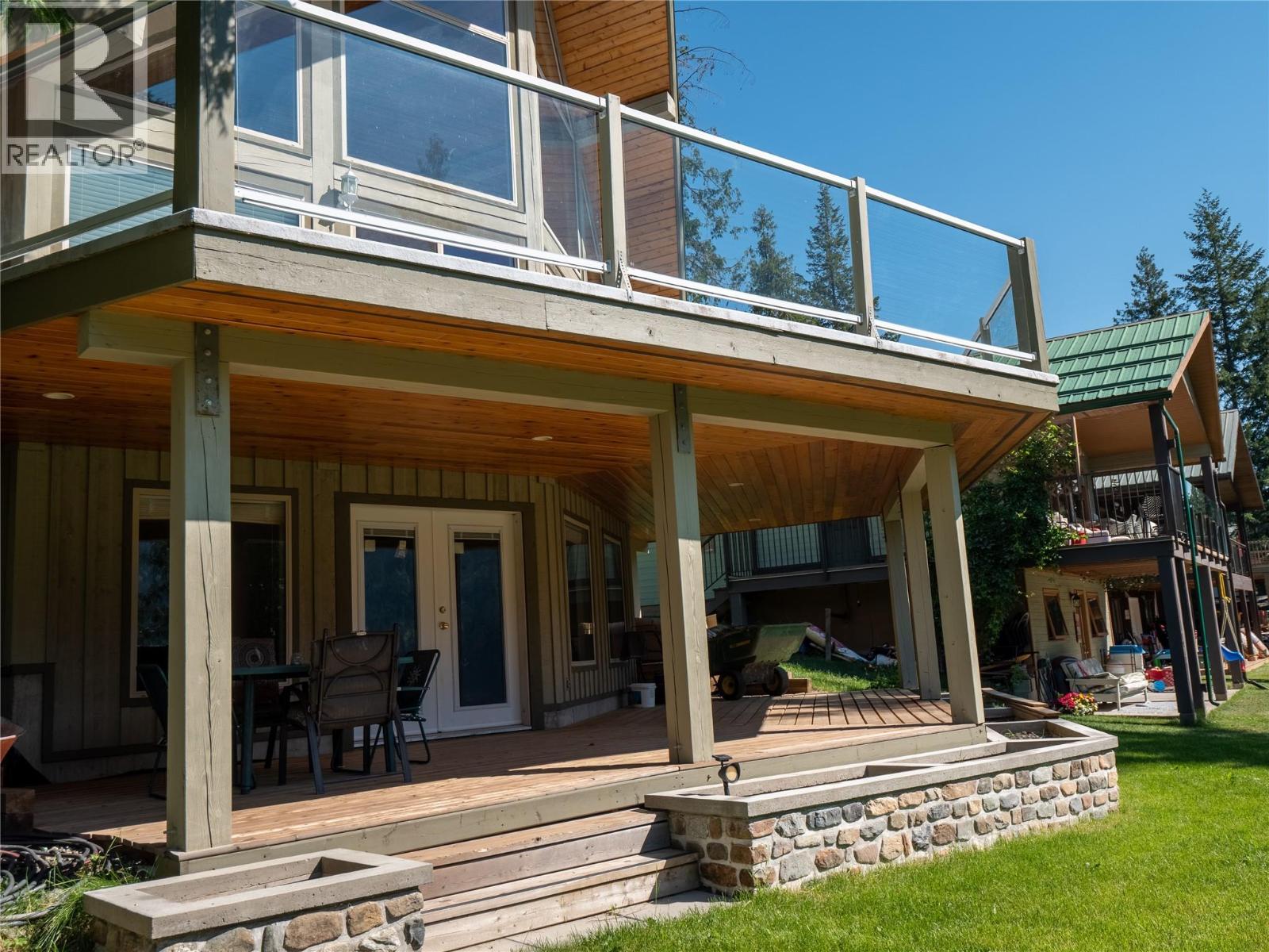 7540 RUSSEL  FSR Creek Unit# 17, Barriere
