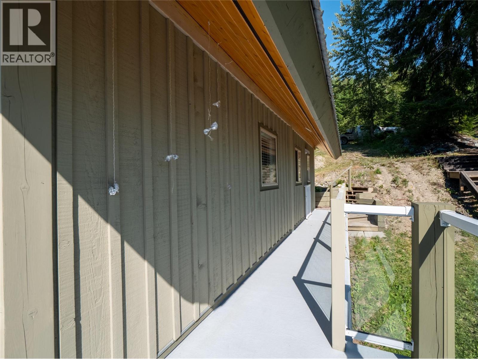 7540 RUSSEL  FSR Creek Unit# 17, Barriere
