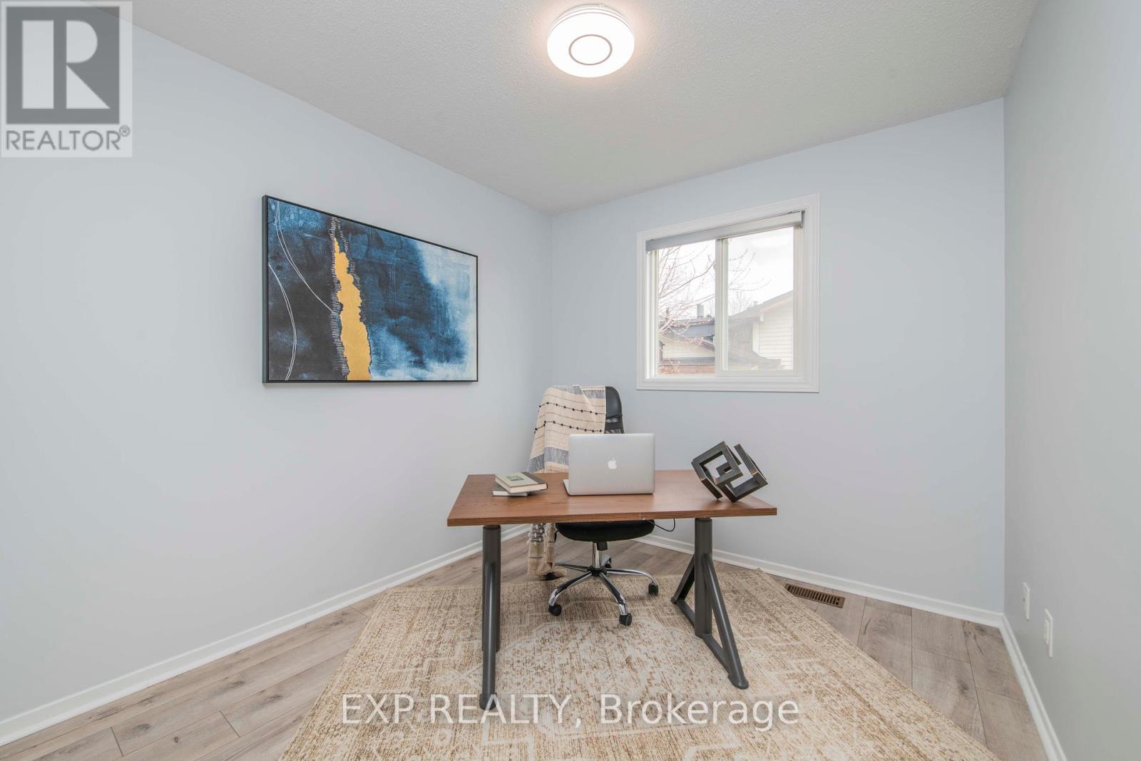 Photo 11 of 15 Kadeer Way, Ottawa ON