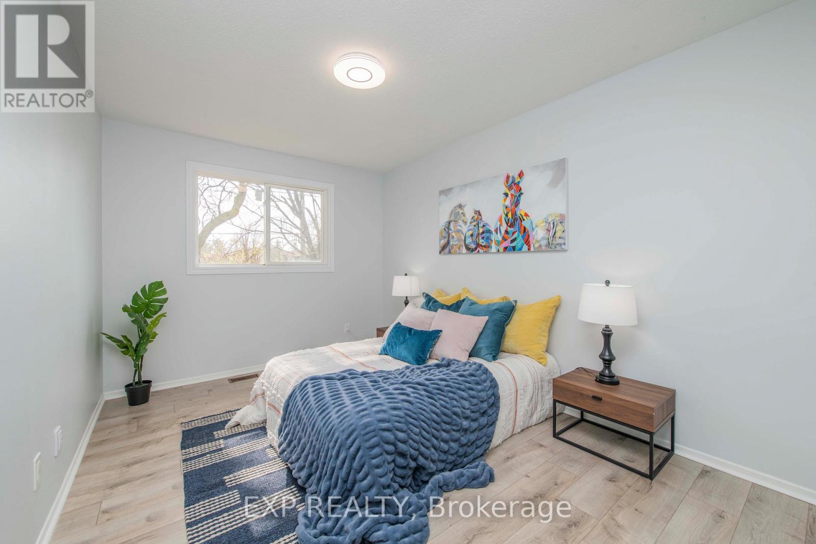 Photo 12 of 15 Kadeer Way, Ottawa ON