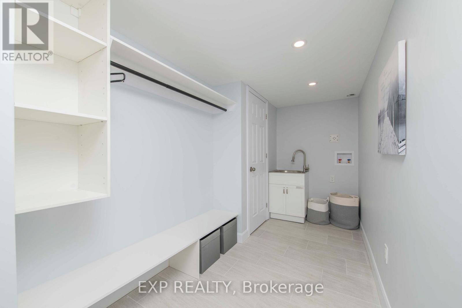Photo 19 of 15 Kadeer Way, Ottawa ON