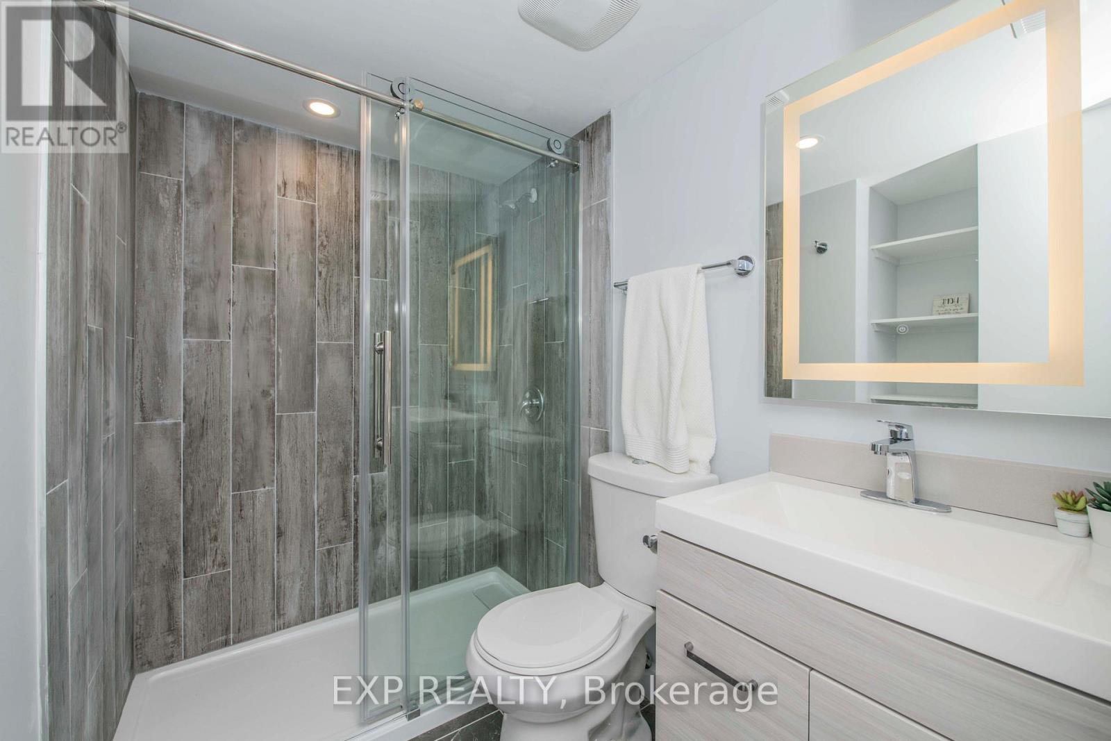 Photo 20 of 15 Kadeer Way, Ottawa ON
