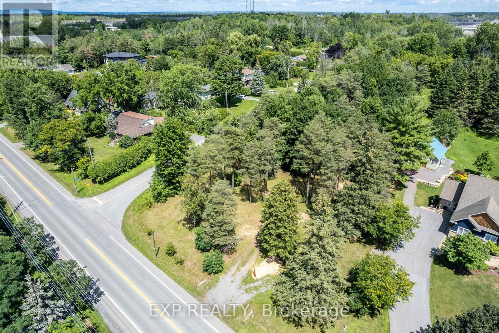 Photo 11 of 5486 Old Richmond Rd Road W, Ottawa ON