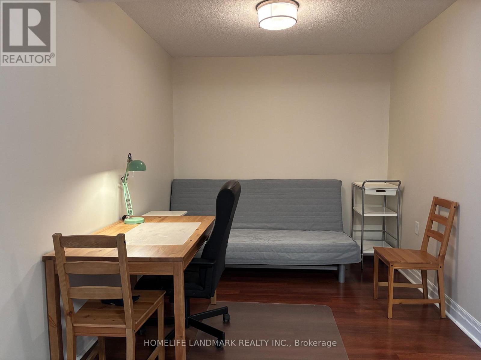 Photo 17 of 902 21 Hillcrest Avenue, Toronto ON