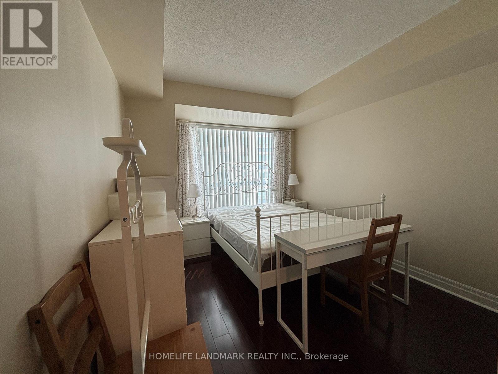 Photo 6 of 902 21 Hillcrest Avenue, Toronto ON