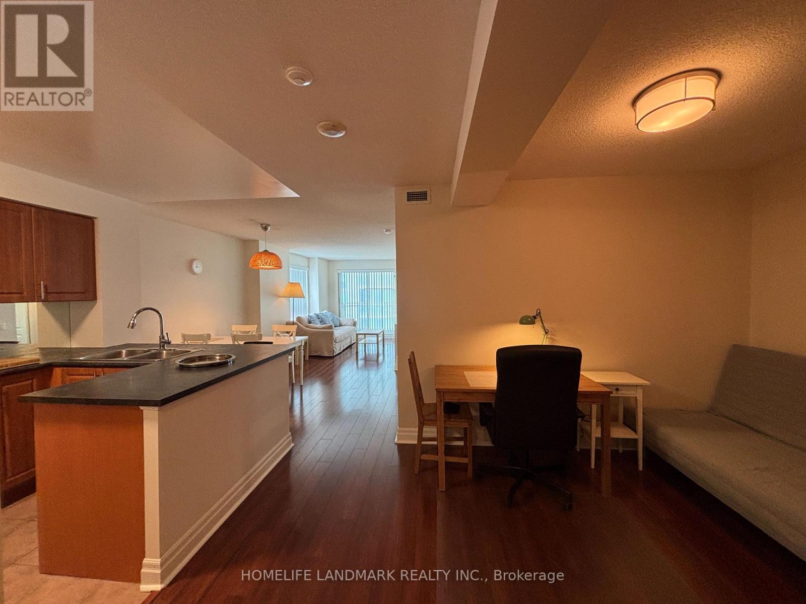 Photo 2 of 902 21 Hillcrest Avenue, Toronto ON