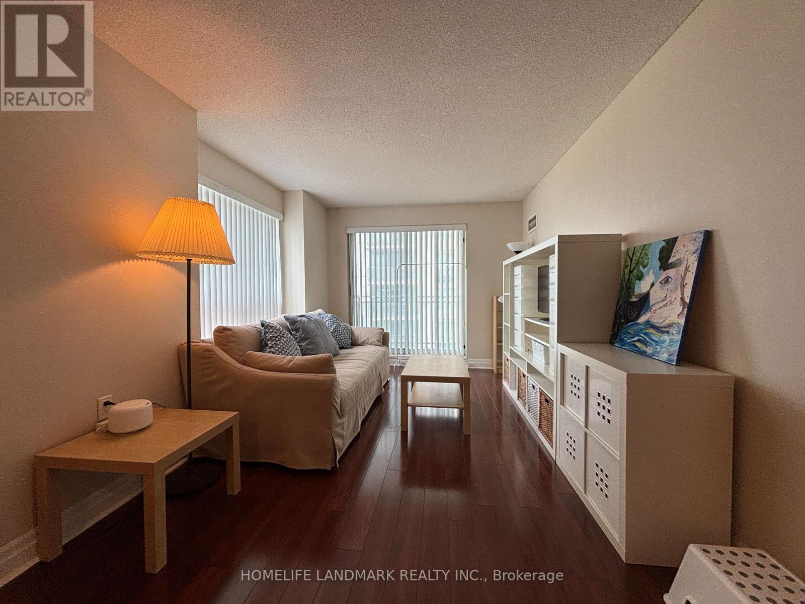 Photo 9 of 902 21 Hillcrest Avenue, Toronto ON