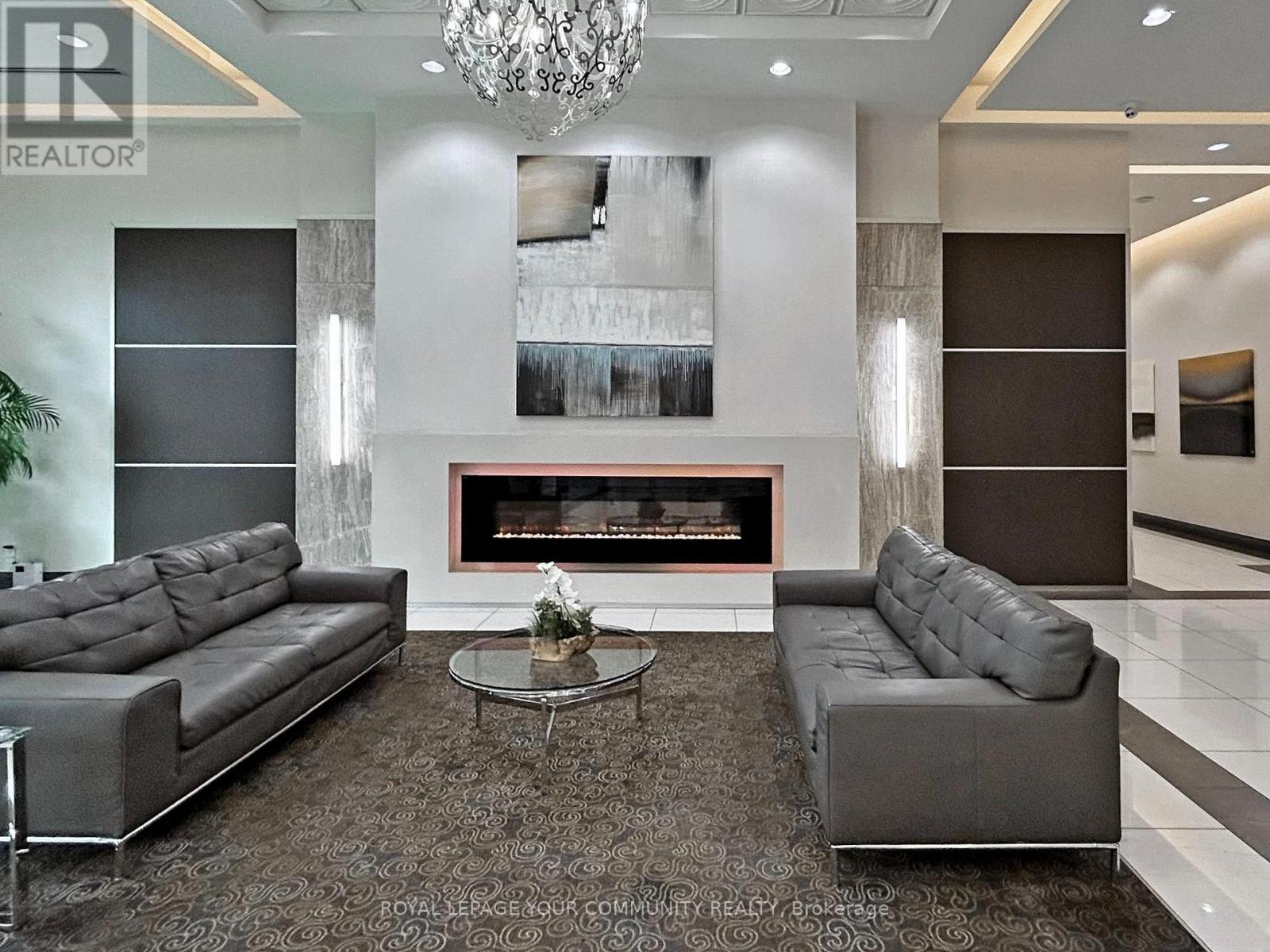 Photo 19 of 522 7161 Yonge Street, Markham ON