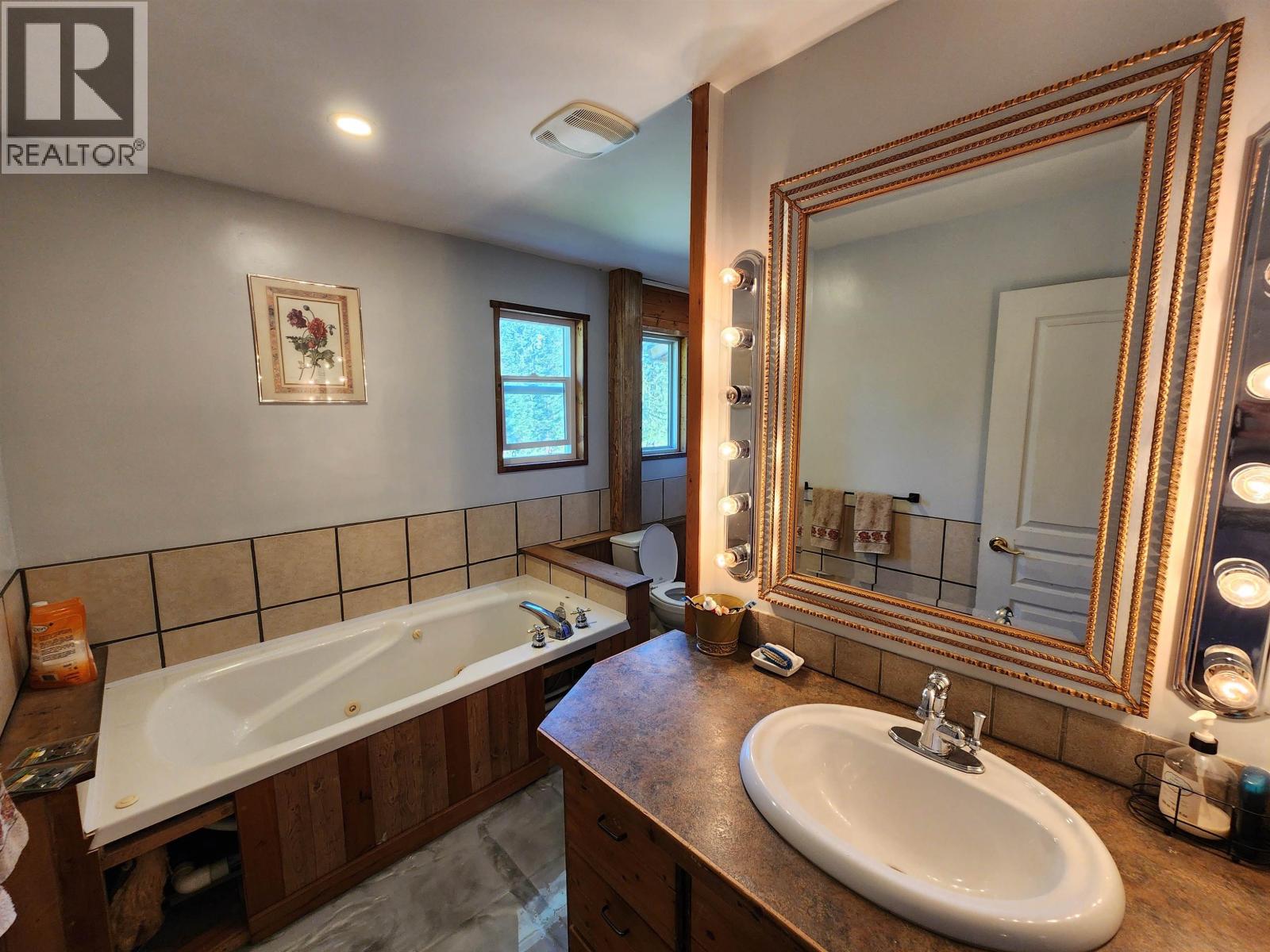 Photo 2 of 12650 Hubert Road, Prince George BC