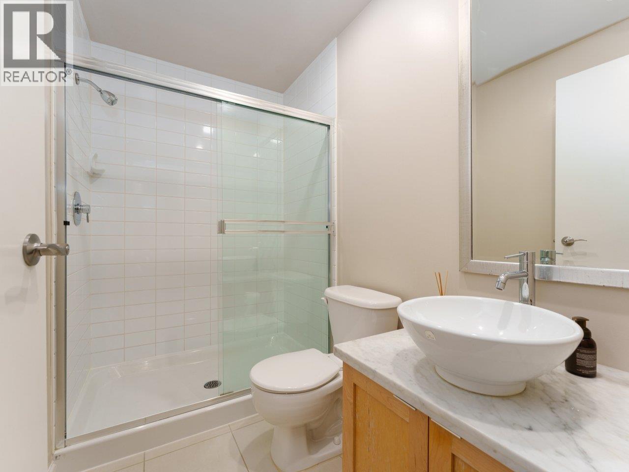Photo 13 of 1004 6823 Station Hill Drive, Burnaby BC