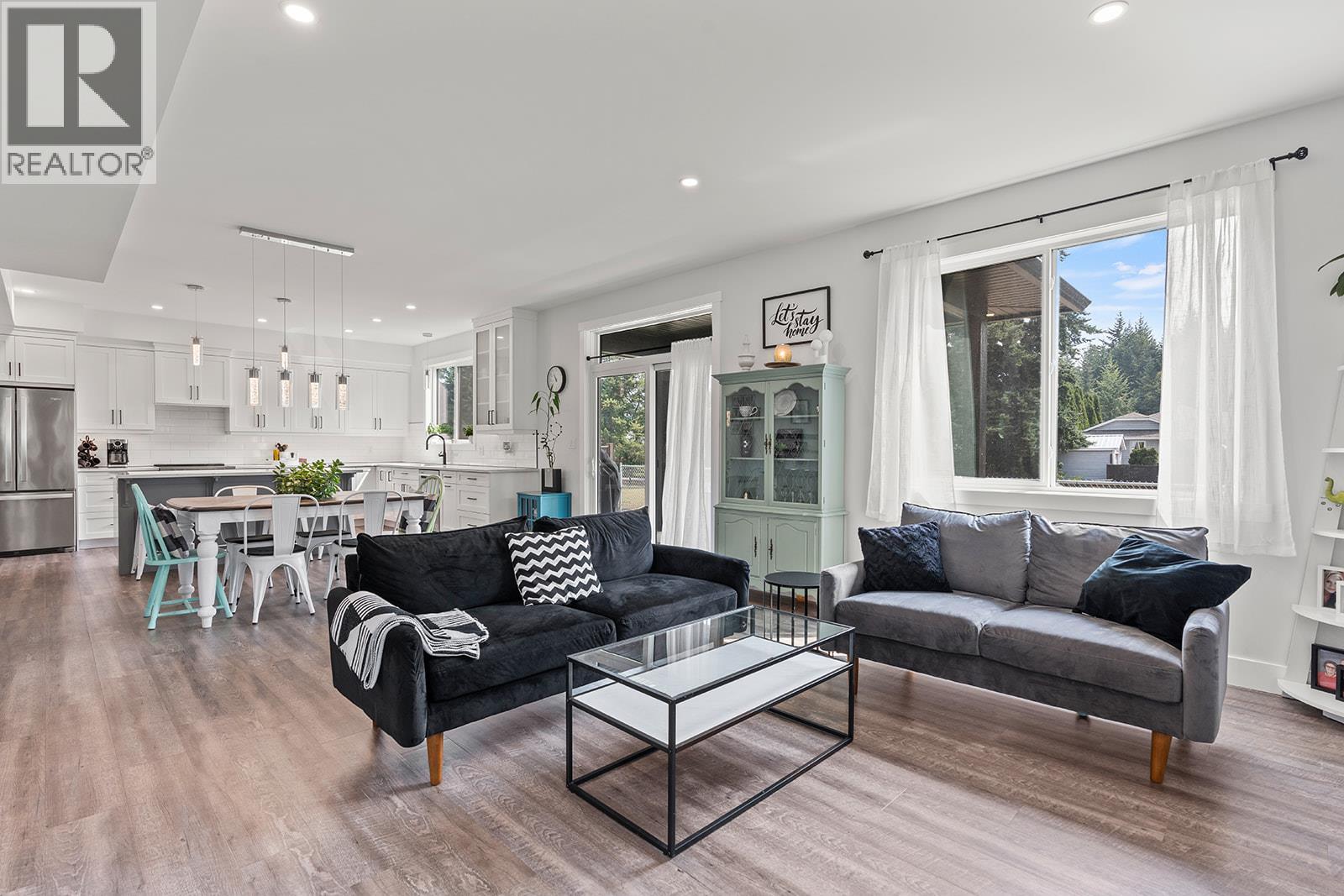 1 1441 20 Avenue Southeast, Salmon Arm