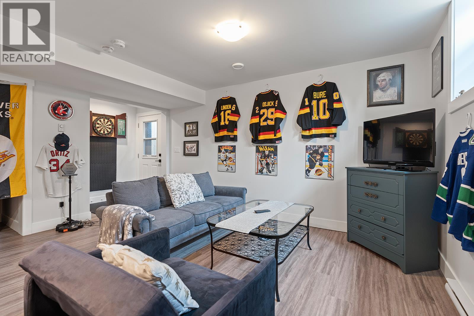1 1441 20 Avenue Southeast, Salmon Arm