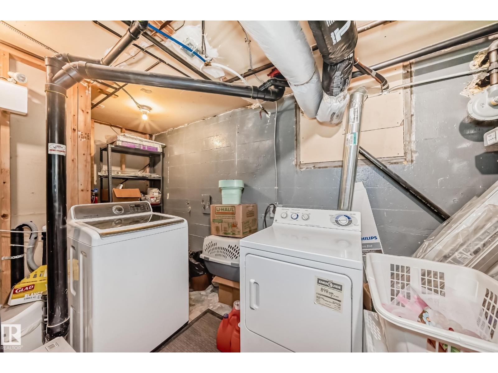 Photo 36 of 10867 97 St Nw, Edmonton AB