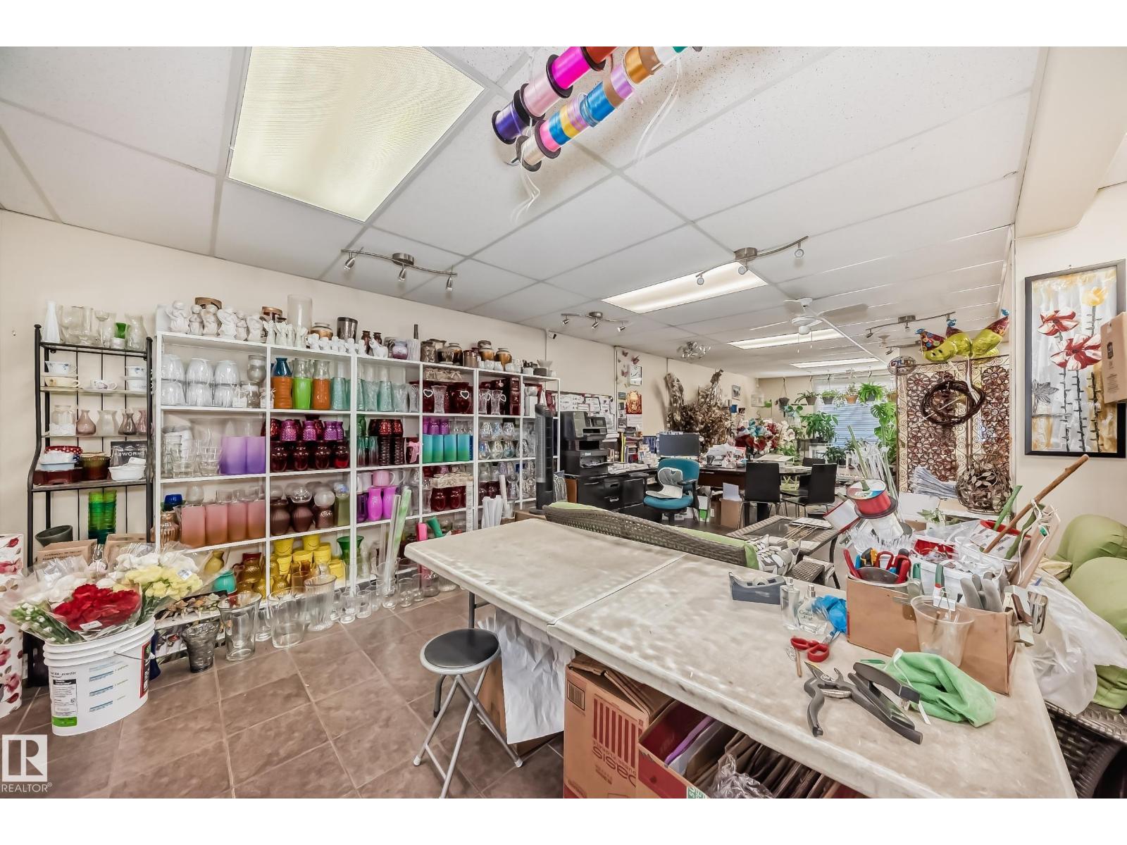 Photo 50 of 10867 97 St Nw, Edmonton AB
