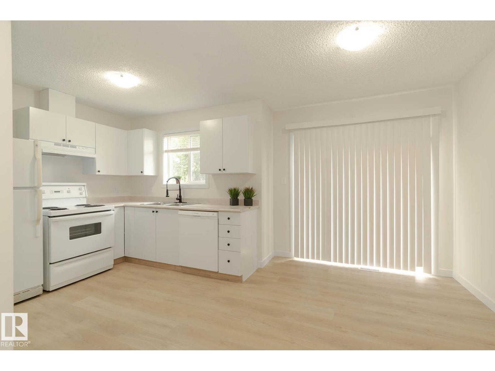 Photo 33 of 1001 610 King St, Spruce Grove AB