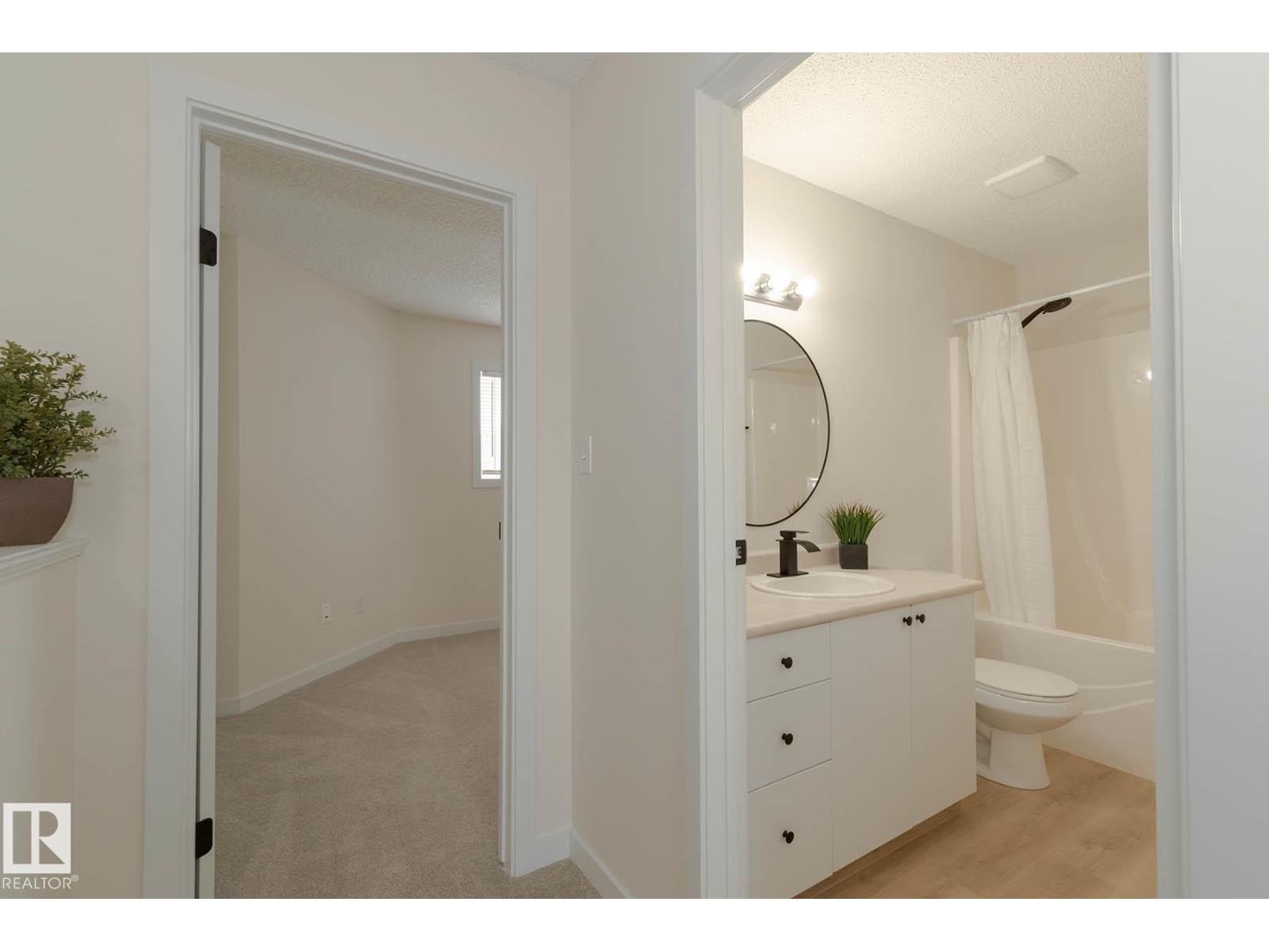 Photo 10 of 1001 610 King St, Spruce Grove AB