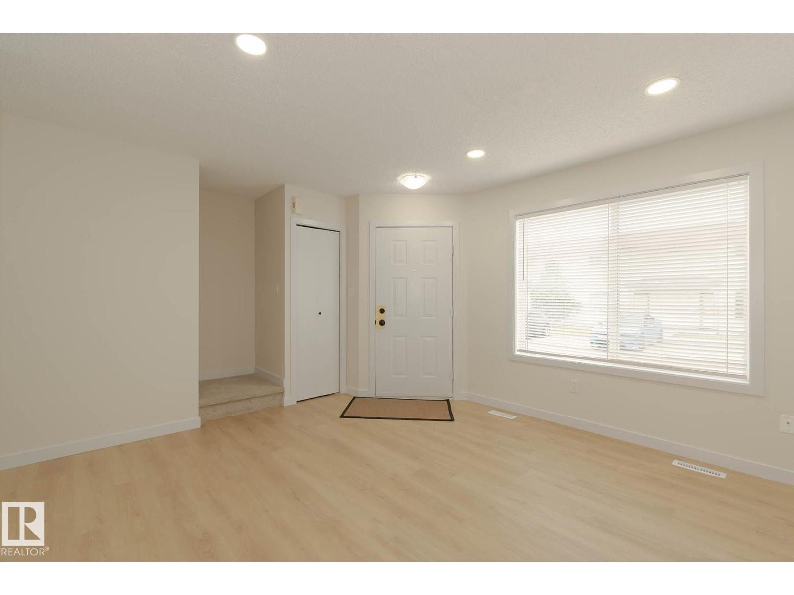 Photo 13 of 1001 610 King St, Spruce Grove AB