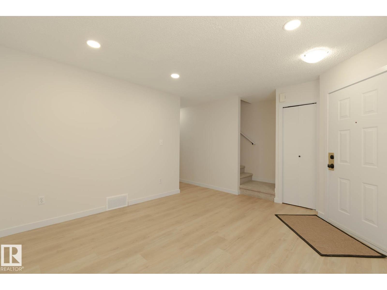 Photo 14 of 1001 610 King St, Spruce Grove AB