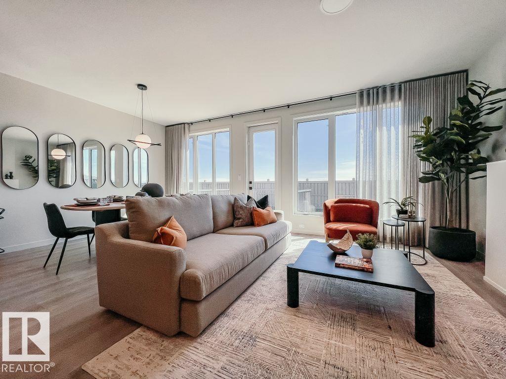 Photo 3 of 7473 Klapstein Cr Sw, Edmonton AB