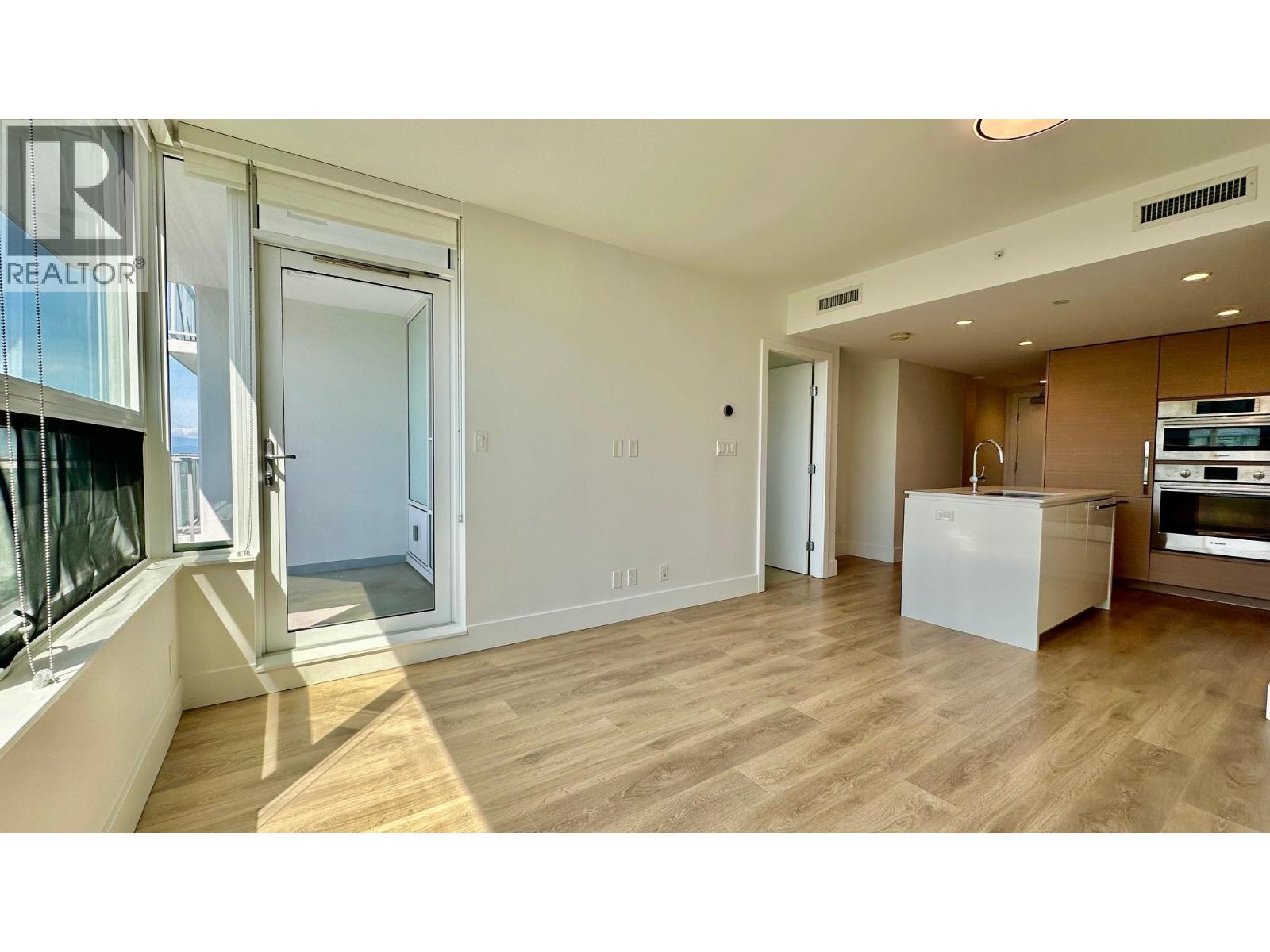 Photo 26 of 1005 5508 Hollybridge Way, Richmond BC