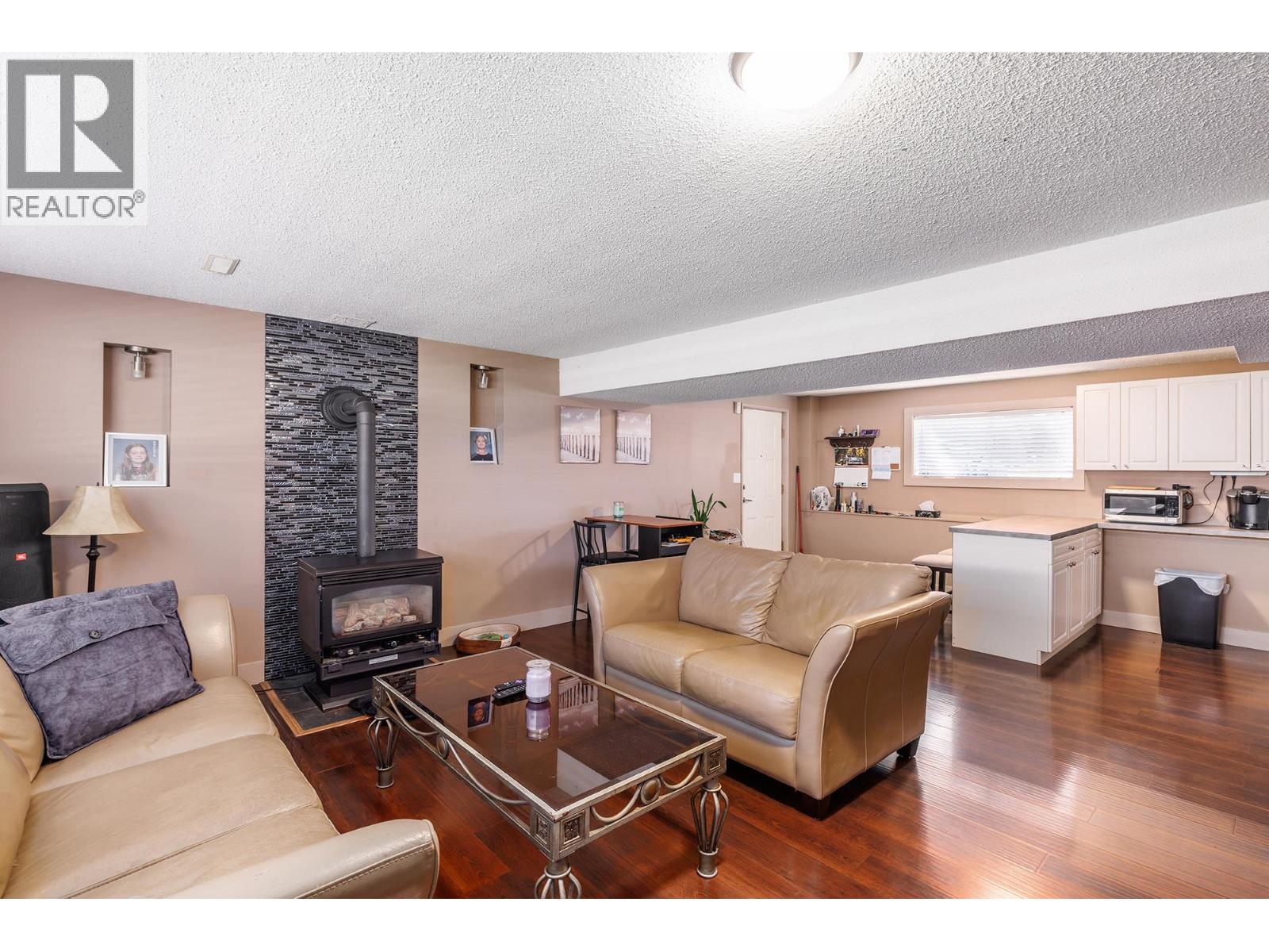 Photo 17 of 335 Dudgeon Road, Kelowna BC