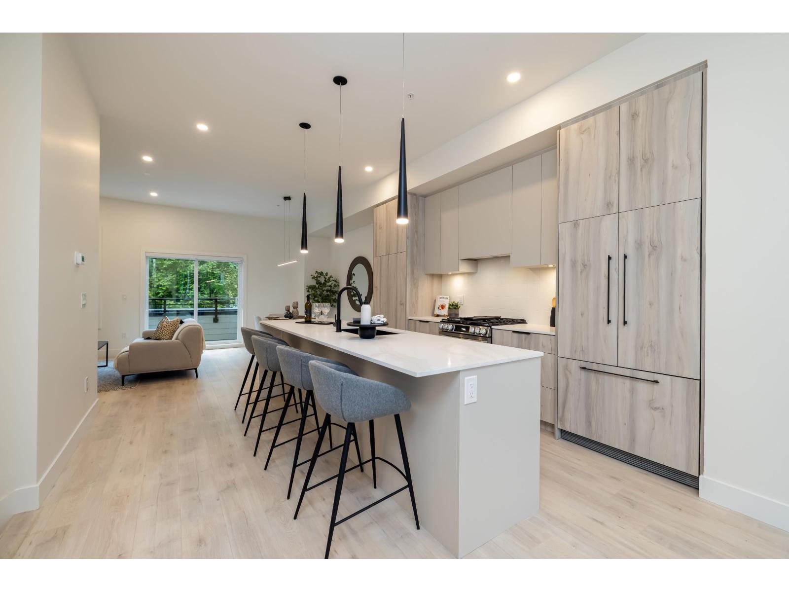 Photo 5 of 4538 208 Street, Langley BC