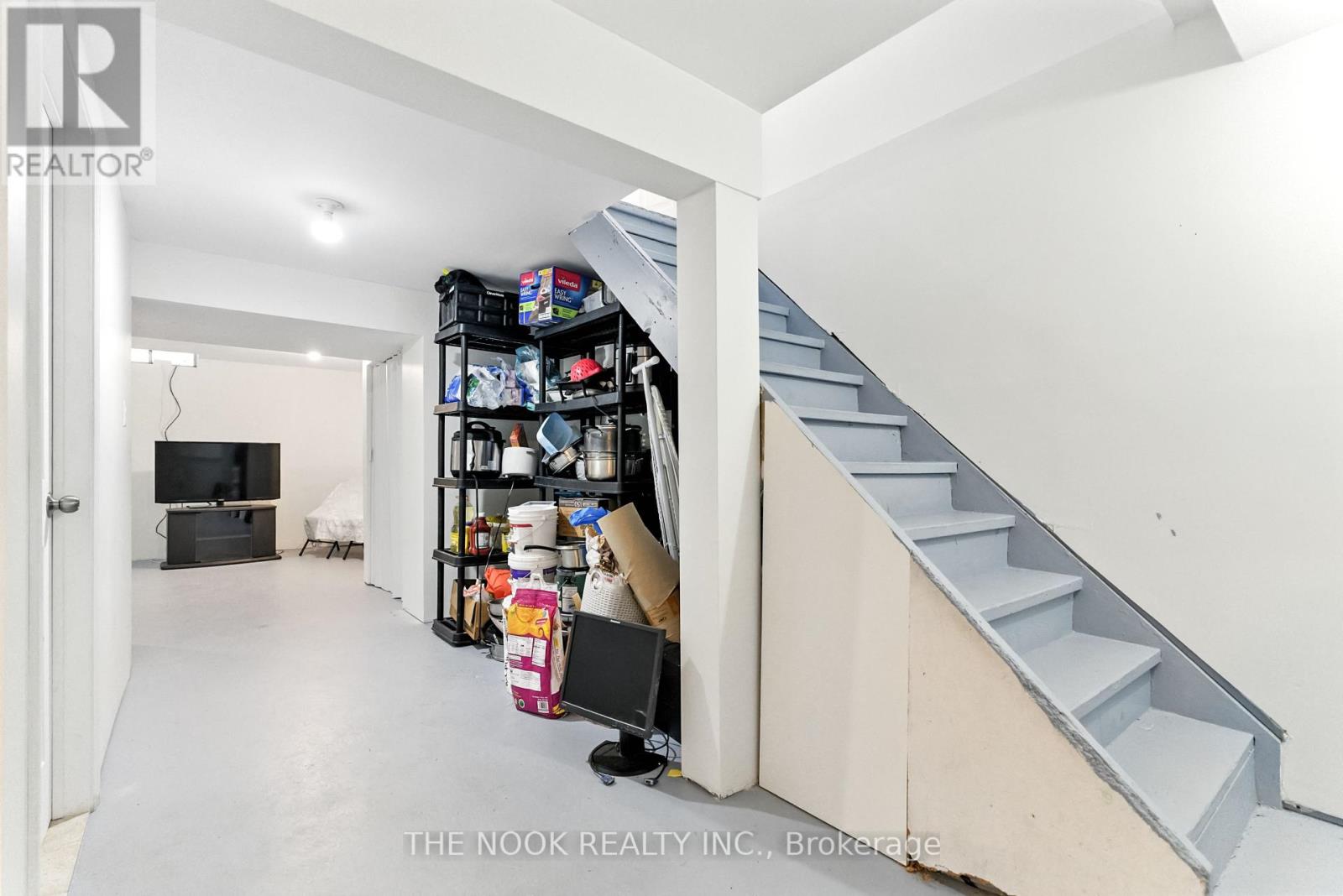 Photo 7 of 308 Chaleur Avenue, Oshawa ON