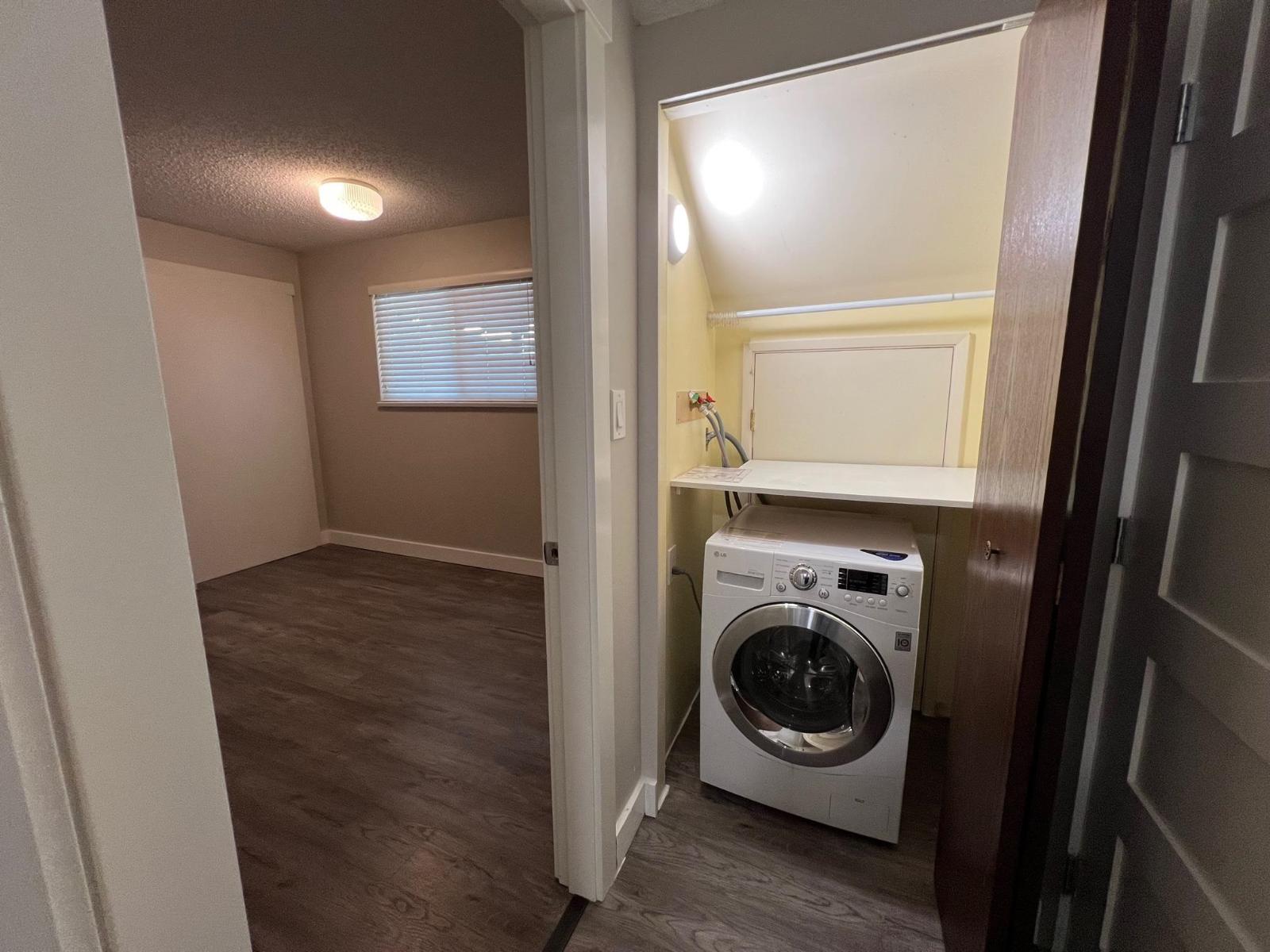 Photo 6 of 15 Xxx Poplar Drive, Surrey BC