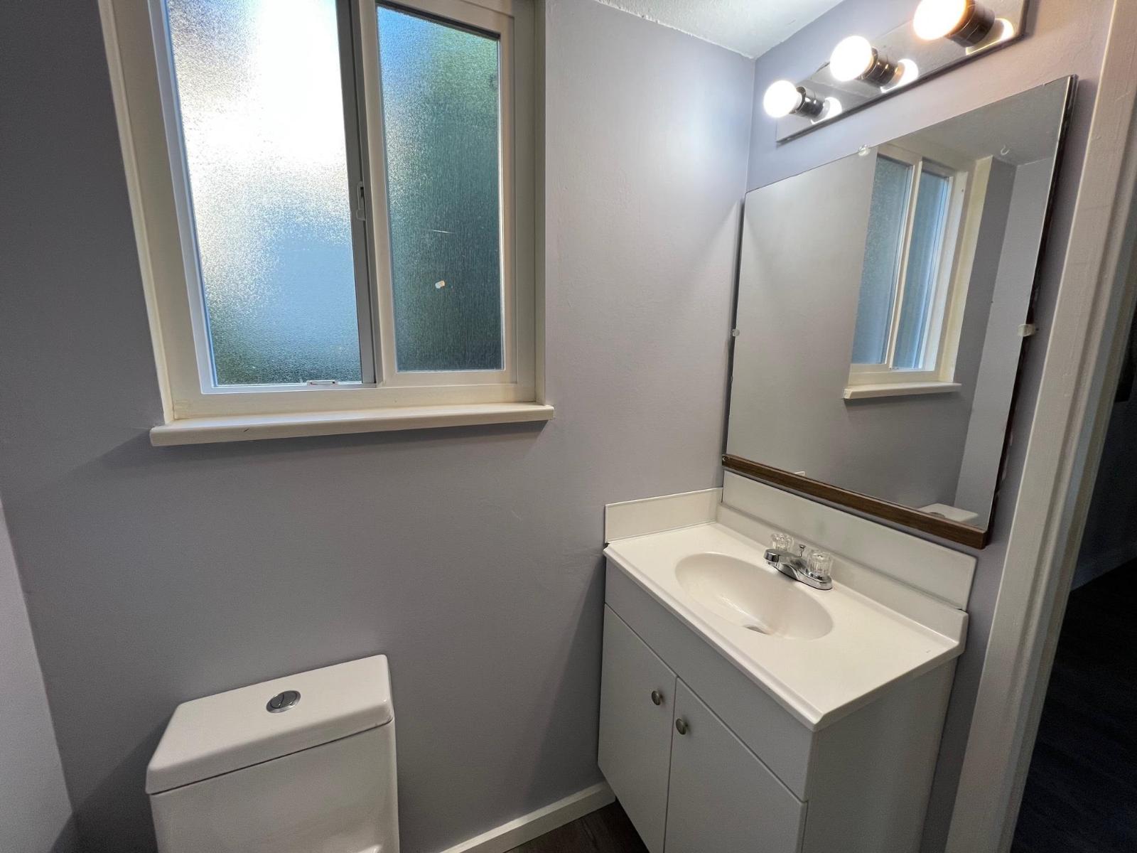 Photo 1 of 15 Xxx Poplar Drive, Surrey BC