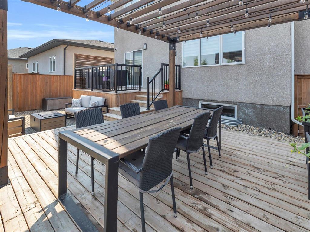 Photo 28 of 230 Philip Lee Drive, Winnipeg MB