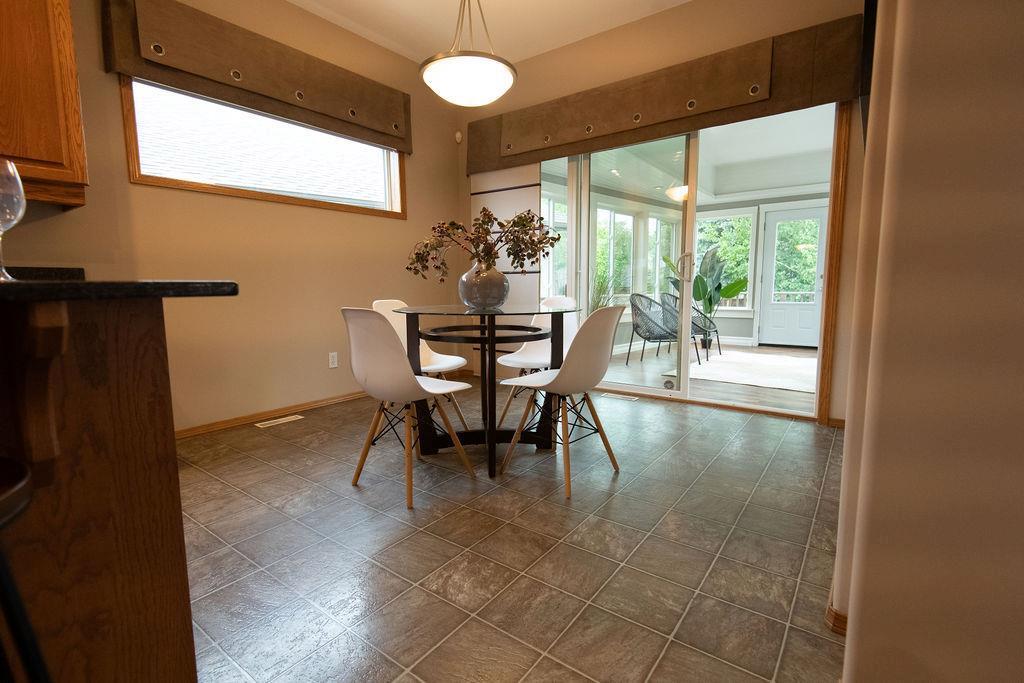 Photo 19 of 116 Yorkwood Drive, Winnipeg MB
