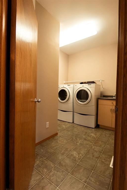 Photo 24 of 116 Yorkwood Drive, Winnipeg MB
