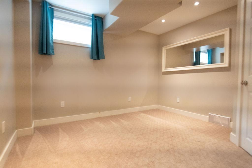Photo 47 of 116 Yorkwood Drive, Winnipeg MB
